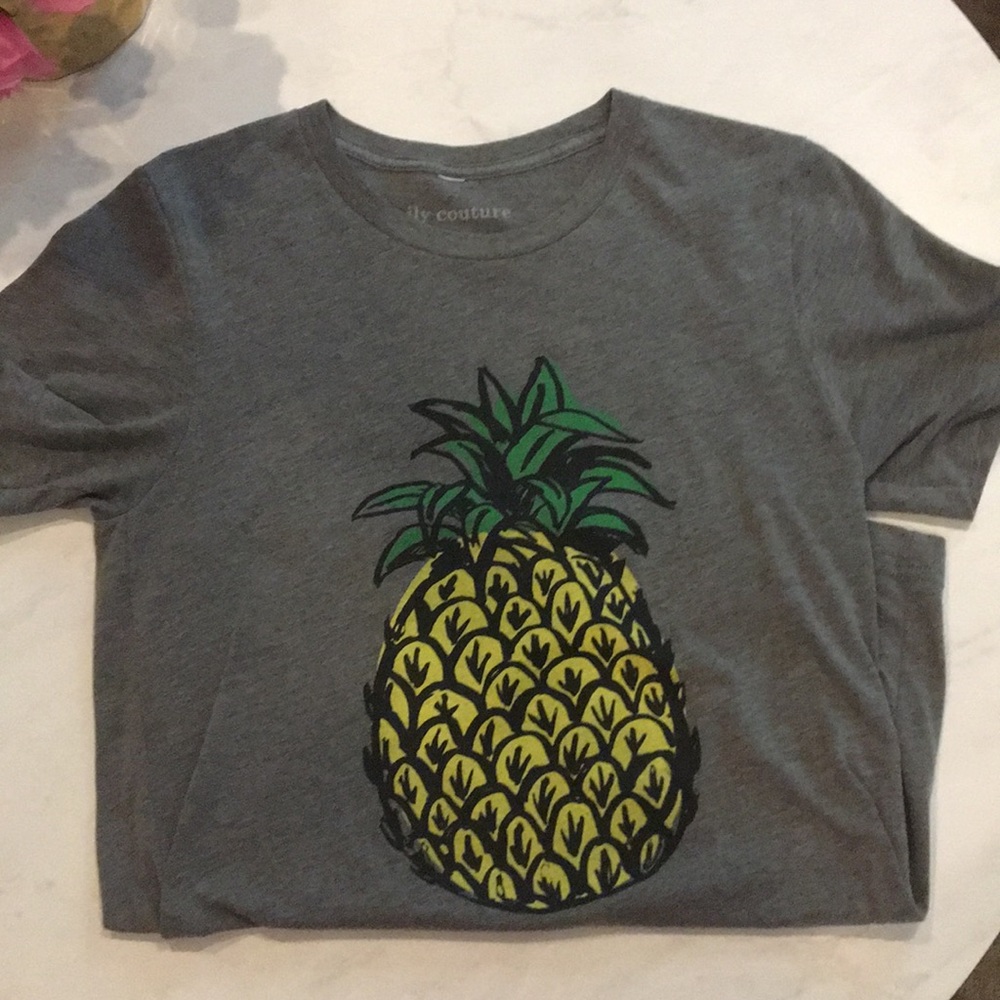 Ladies pineapple t-shirt